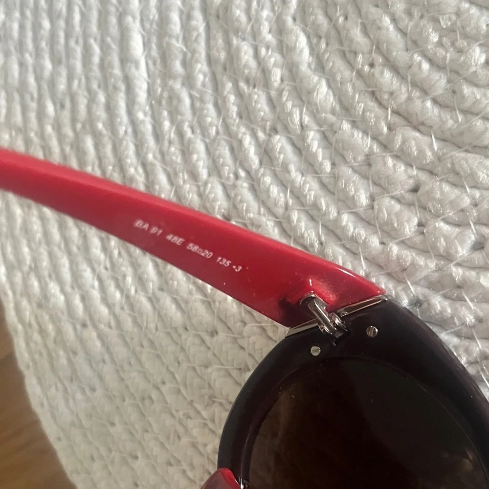 Balenciaga Black and Red Sunglasses - Picture 7 of 7